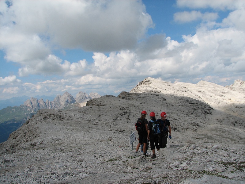 img00275.jpg