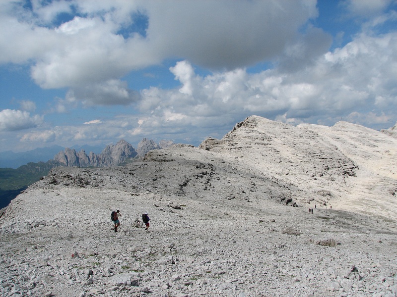 img00281.jpg