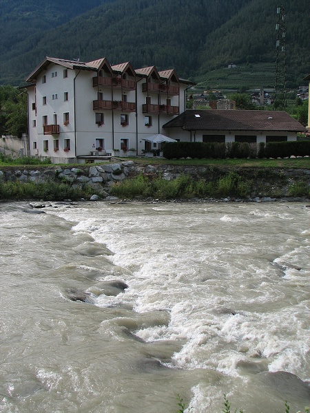 img00381.jpg